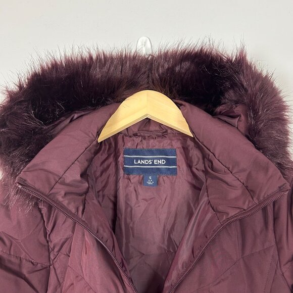 Lands’ End Puffer Down Jacket with Removable Fur Hood Deep Red Size Small Womens - Picture 2 of 6